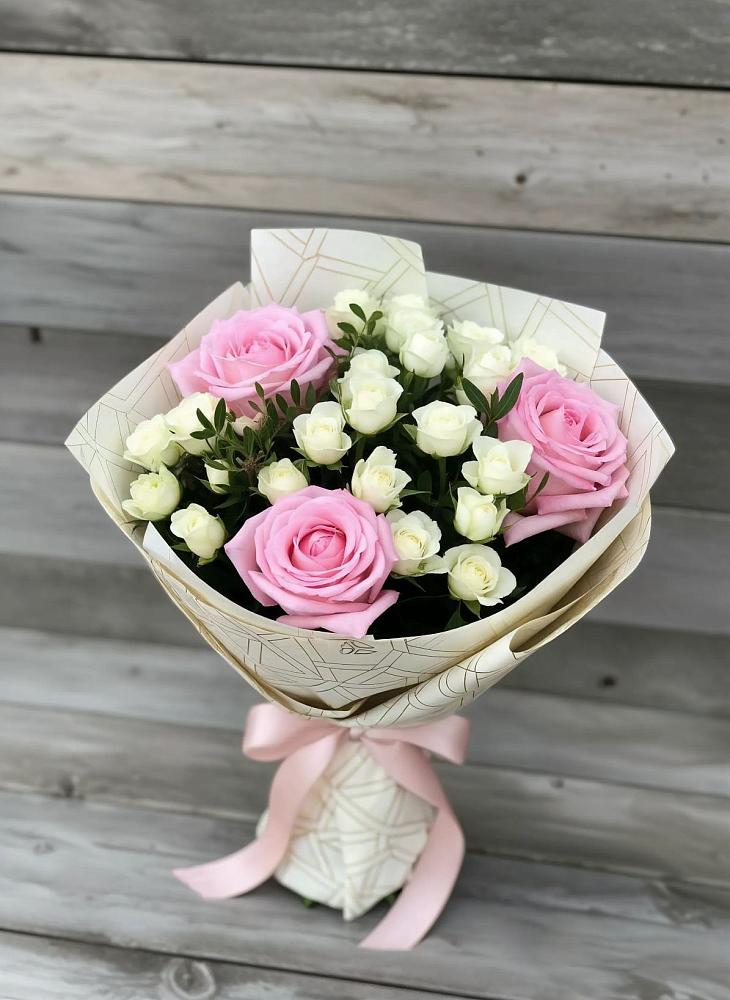 Букет цветов из: Розы в Добринке