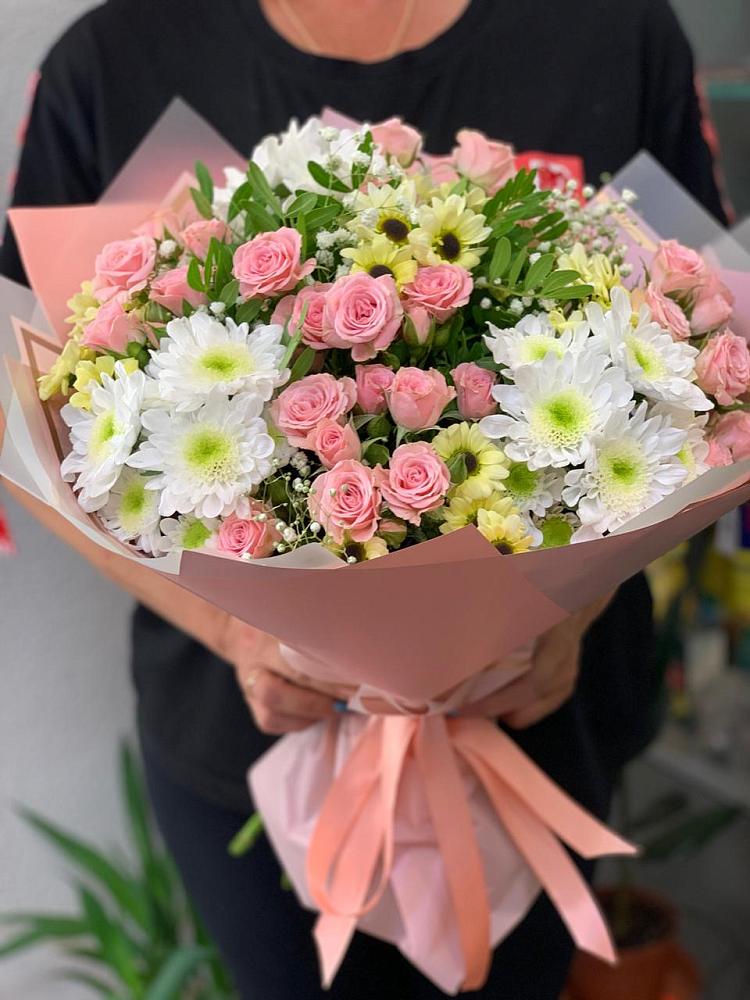 Букет цветов из: Розы и Хризантемы в Добринке