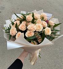 Букет Кремовые розы Латте в Добринке