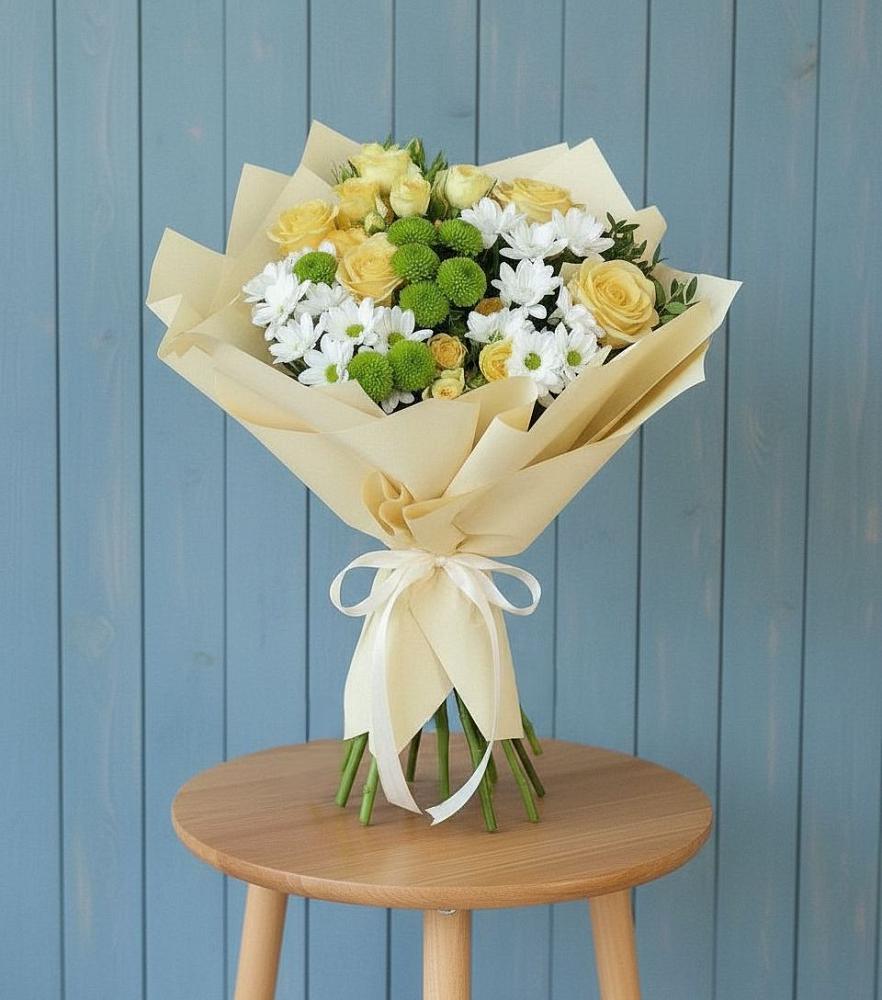 Букет цветов из: Хризантемы и Розы в Добринке