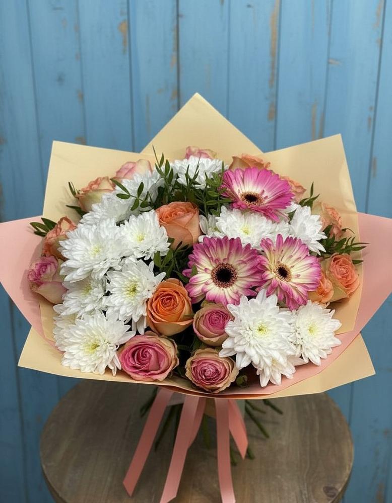 Букет цветов из: Розы, Герберы и Хризантемы в Добринке