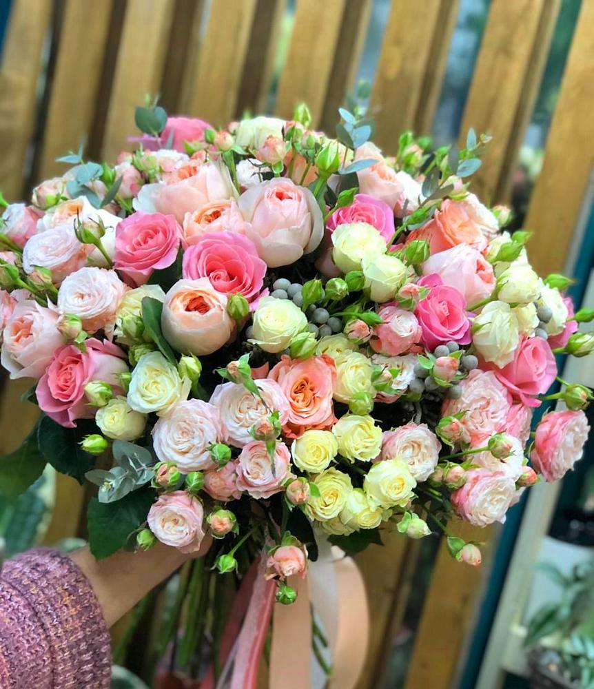 Букет цветов из: Розы в Добринке