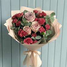 Букет цветов из:  Гвоздики и Розы в Добринке