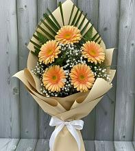 Букет цветов из:  Герберы в Добринке